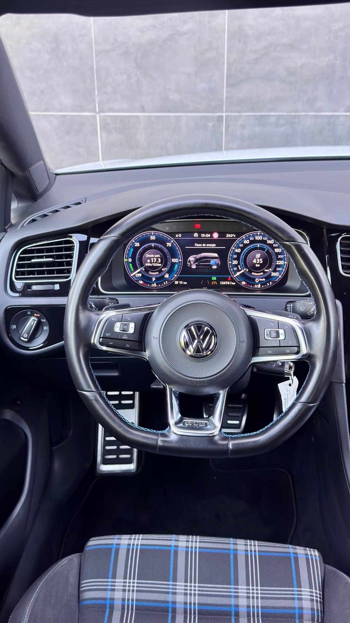 volkswagen-golf-2017-hibrido-a-gasolina-1395cc