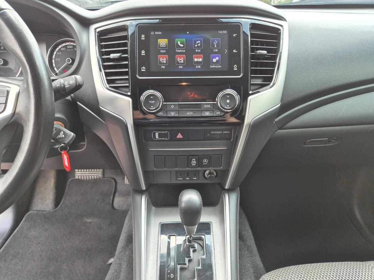 mitsubishi-strakar-2021-diesel-2268cc