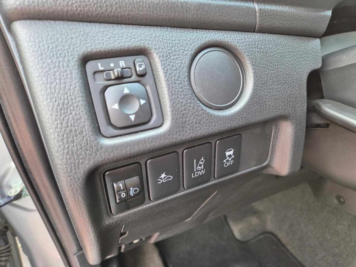 mitsubishi-strakar-2021-diesel-2268cc