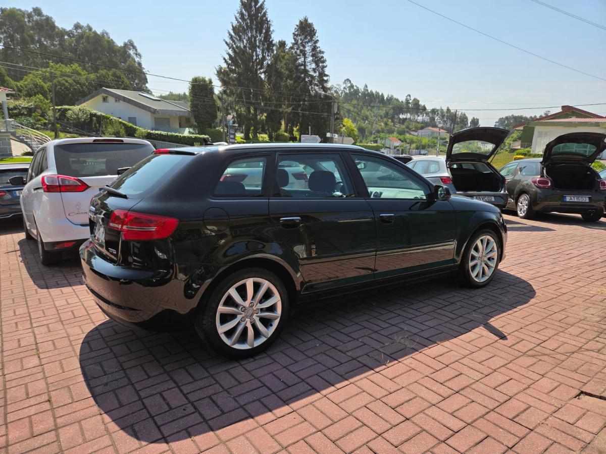 audi-a3-1-2-105cv-2011-gasolina-1197cc