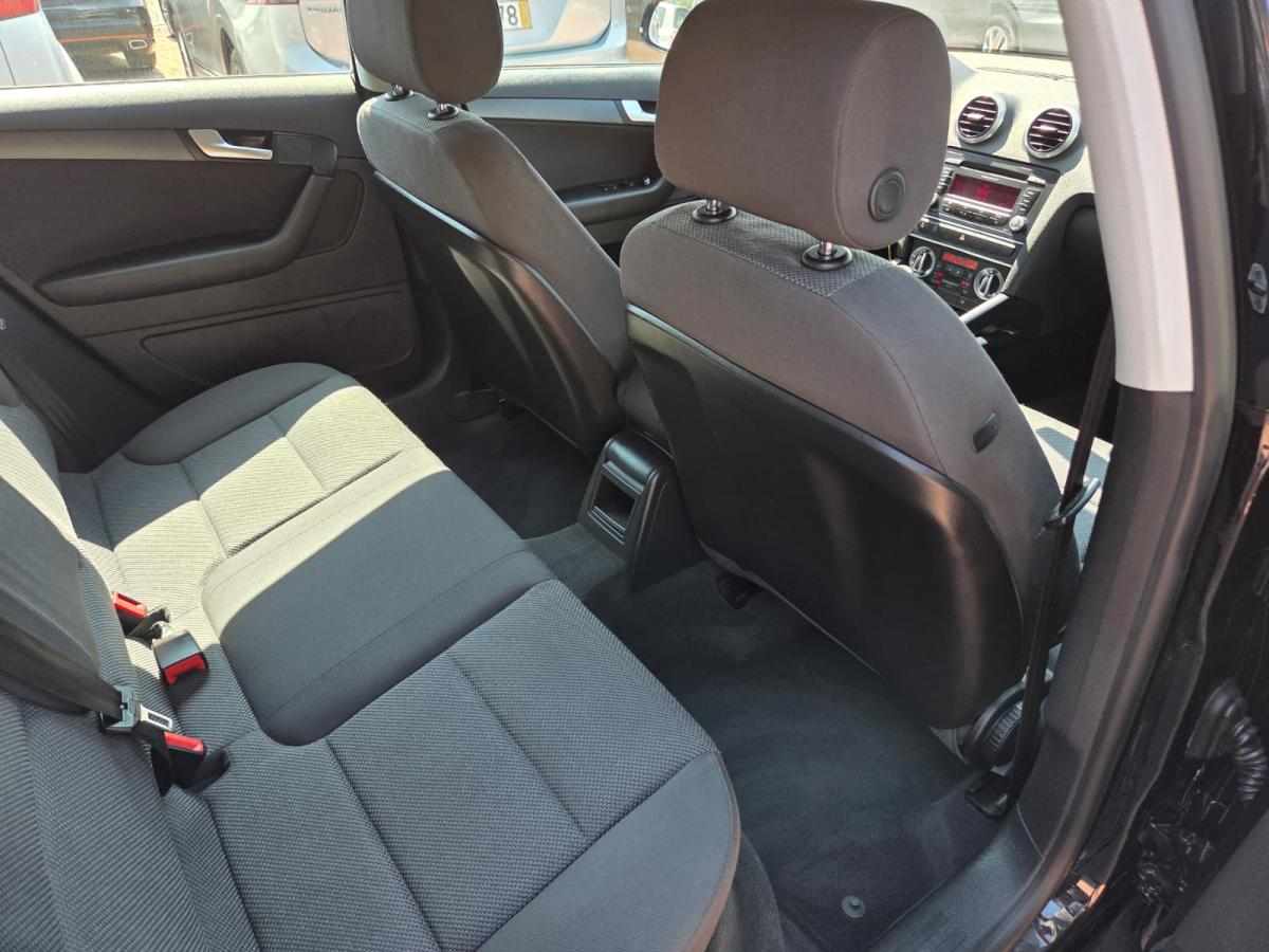 audi-a3-1-2-105cv-2011-gasolina-1197cc