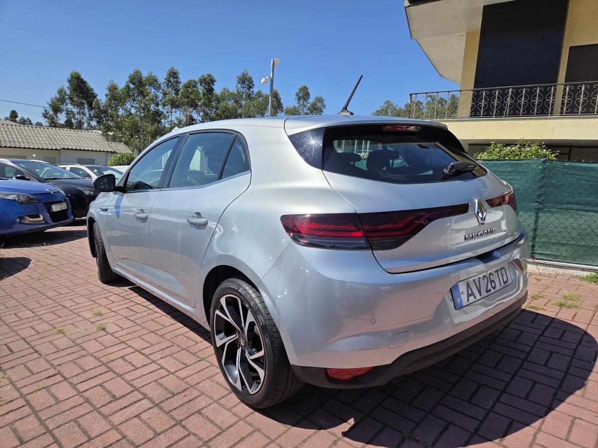 renault-megane-1-5-dci-2021-diesel-1461cc