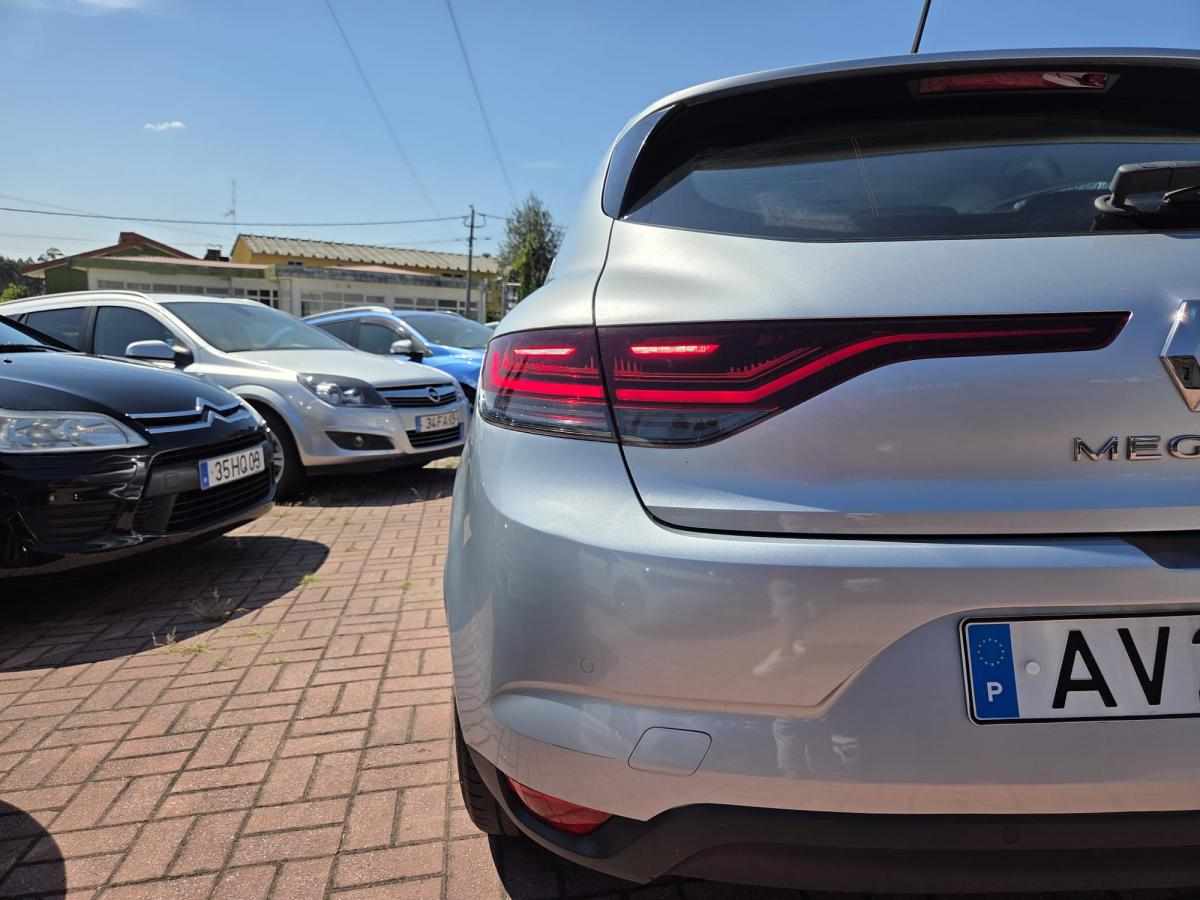 renault-megane-1-5-dci-2021-diesel-1461cc