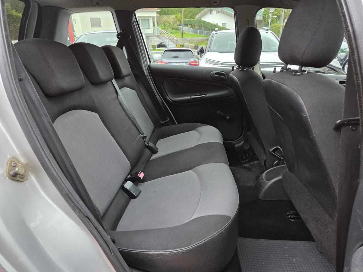peugeot-206-1-4-2006-gasolina-1360cc