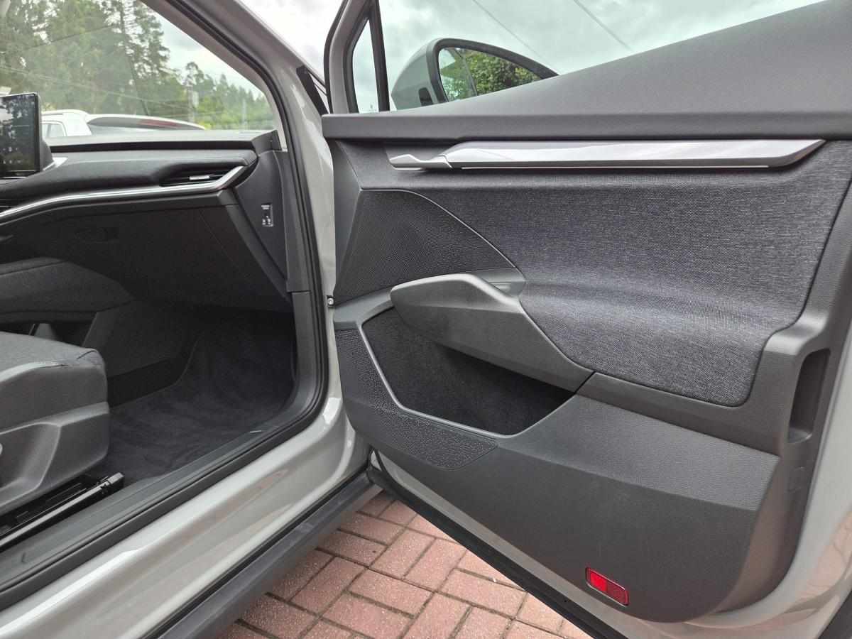 skoda-elroq-50-55-kwh-2025-eletrico