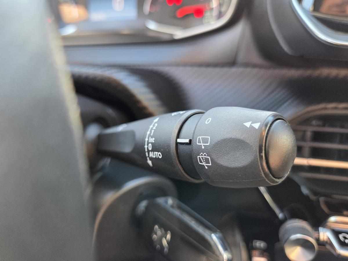 peugeot-2008-1-5-bluehdi-2022-diesel-1499cc