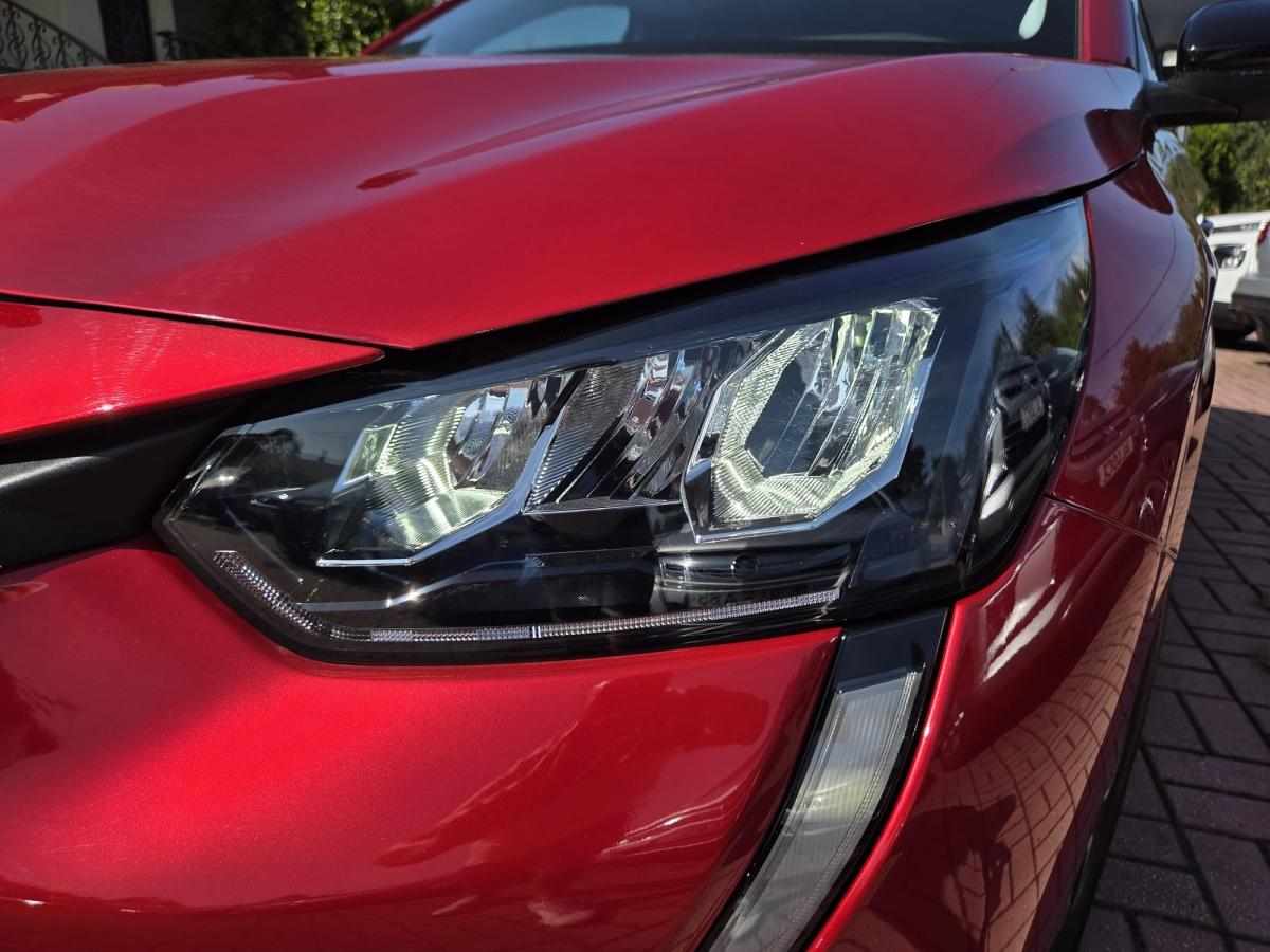 peugeot-208-1-2-puretech-2023-gasolina-1199cc