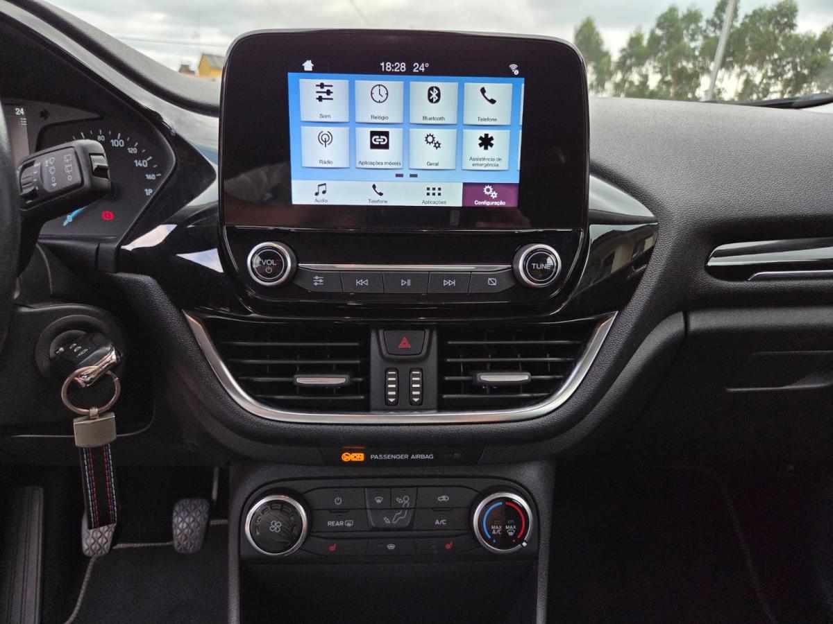ford-fiesta-1-1-2017-gasolina-1084cc