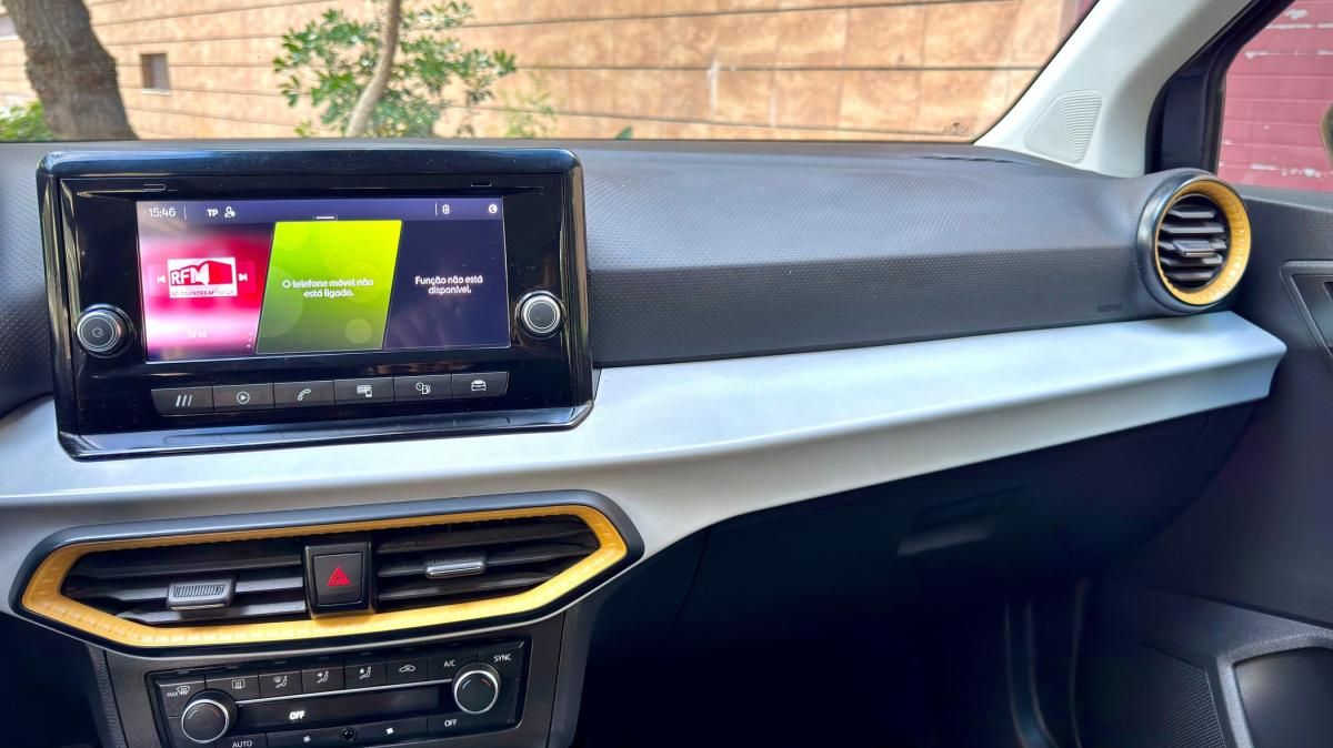 seat-arona-2023-gasolina-999cc