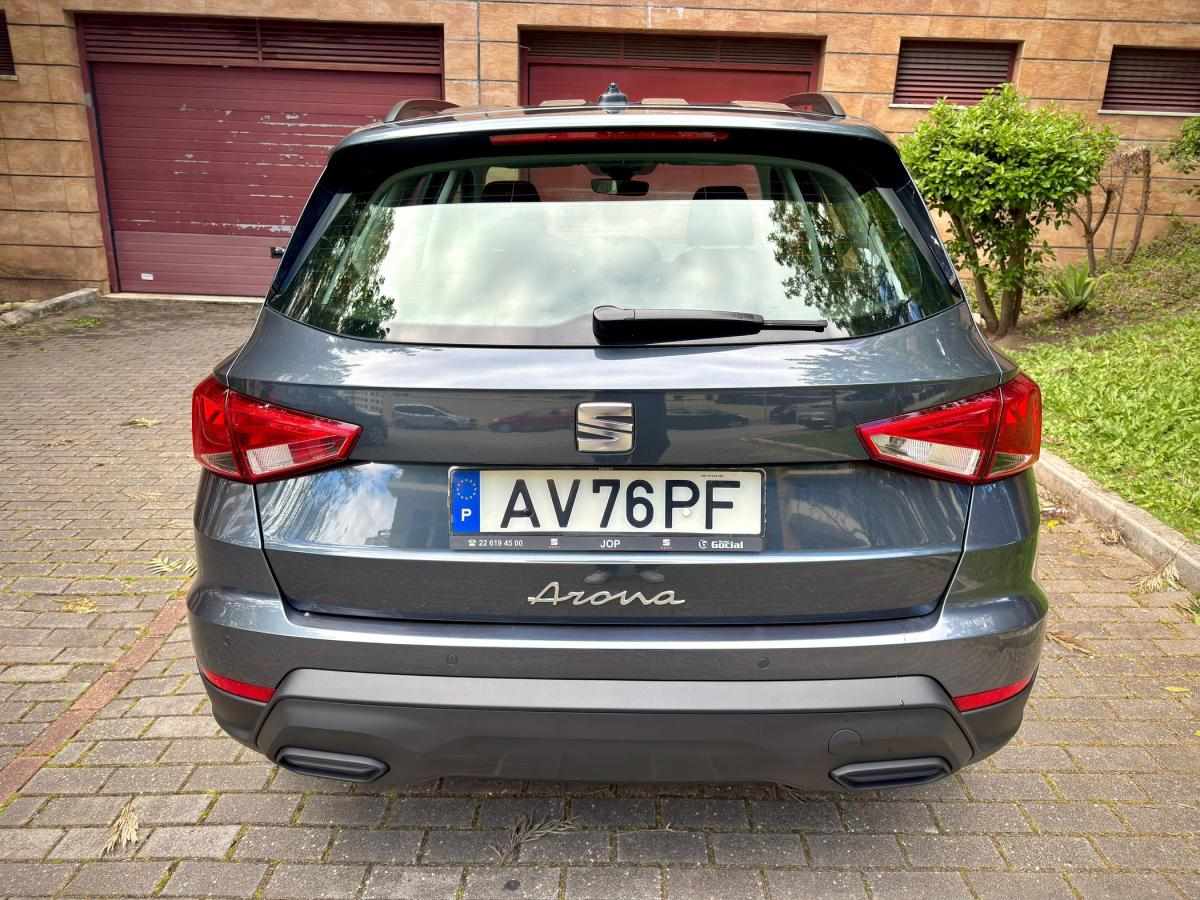 seat-arona-2023-gasolina-999cc