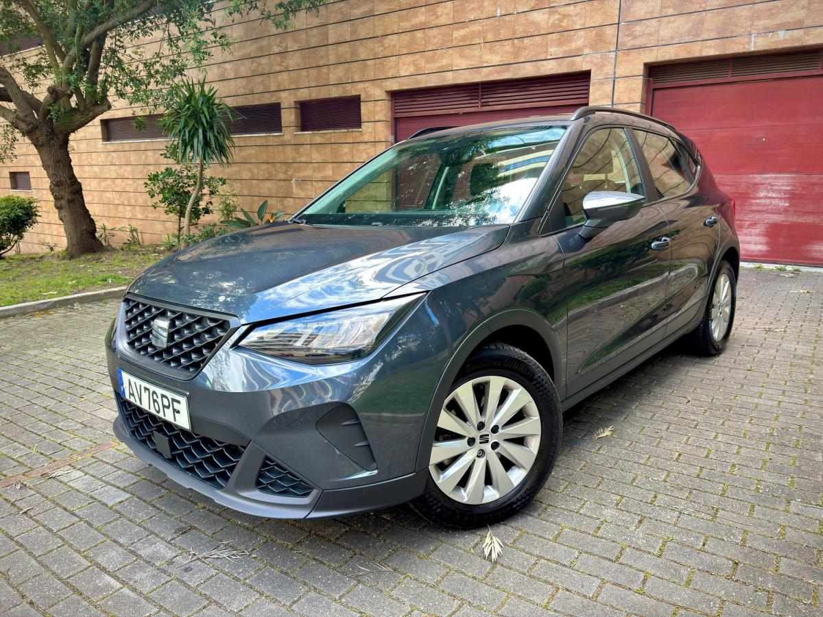 seat-arona-2023-gasolina-999cc