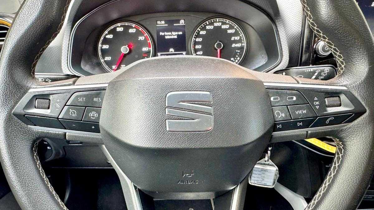 seat-arona-2023-gasolina-999cc