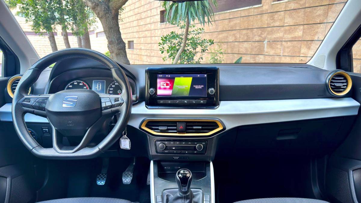 seat-arona-2023-gasolina-999cc