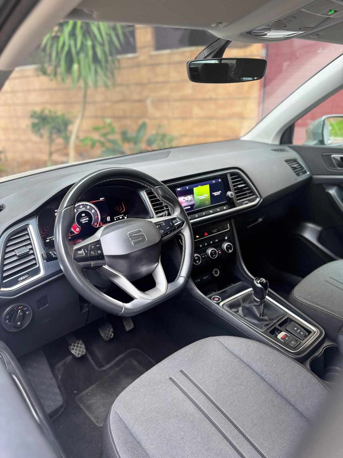 seat-ateca-2023-gasolina-999cc