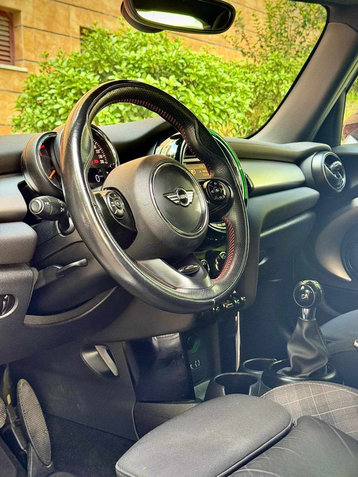 mini-cooper-2018-diesel-1496cc