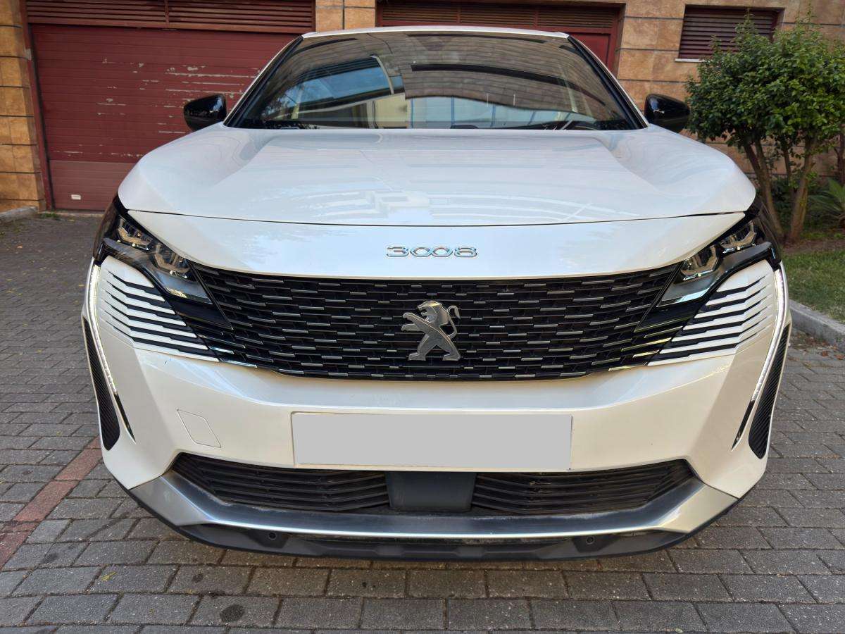 peugeot-3008-2023-hibrido-a-gasolina-1598cc