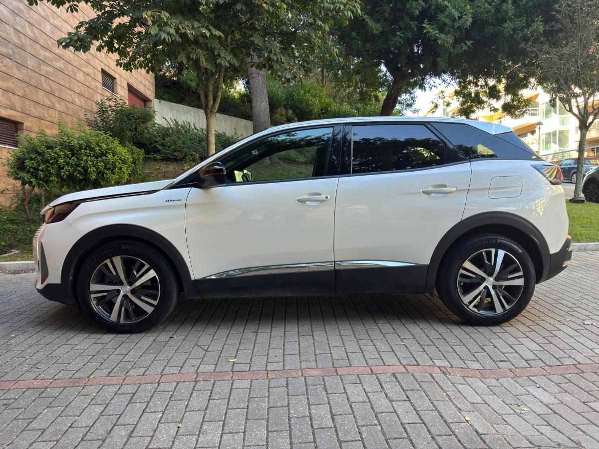 peugeot-3008-2023-hibrido-a-gasolina-1598cc