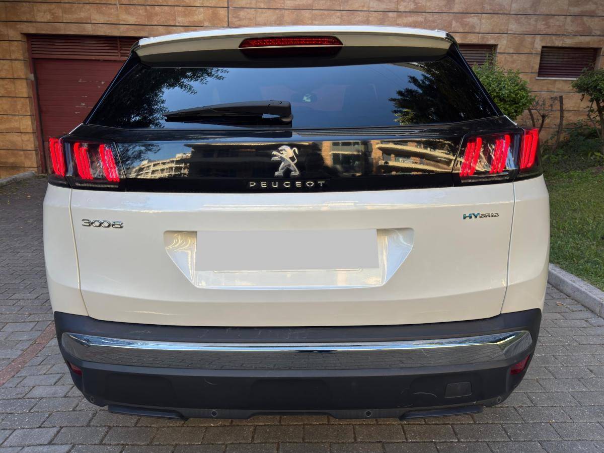 peugeot-3008-2023-hibrido-a-gasolina-1598cc