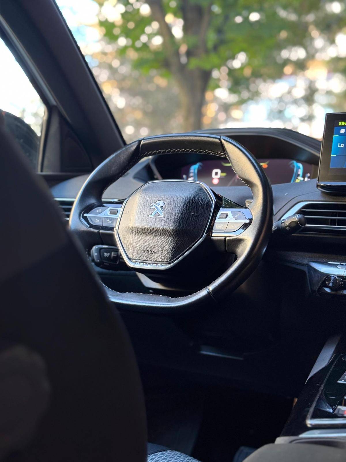 peugeot-3008-2023-hibrido-a-gasolina-1598cc