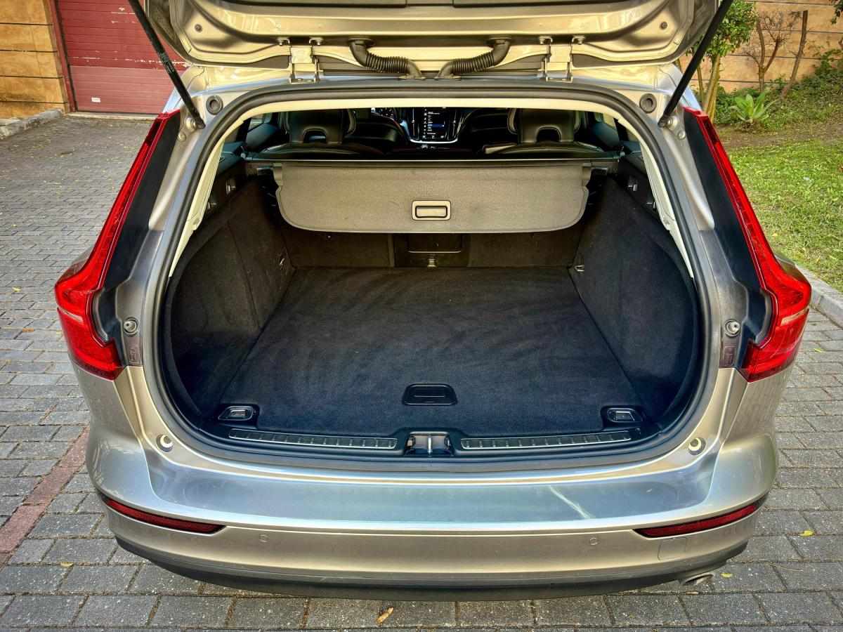 volvo-v60-2018-diesel-1969cc