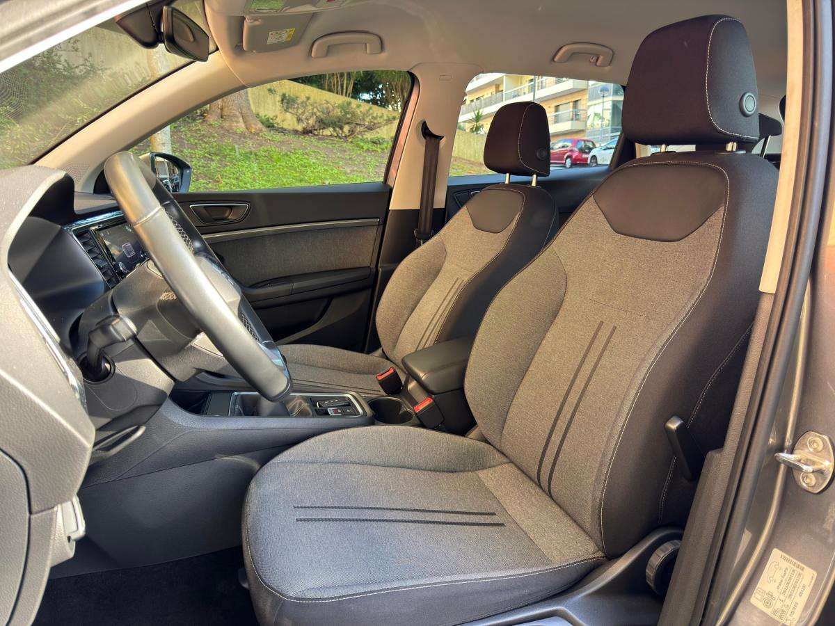 seat-ateca-2023-gasolina-999cc
