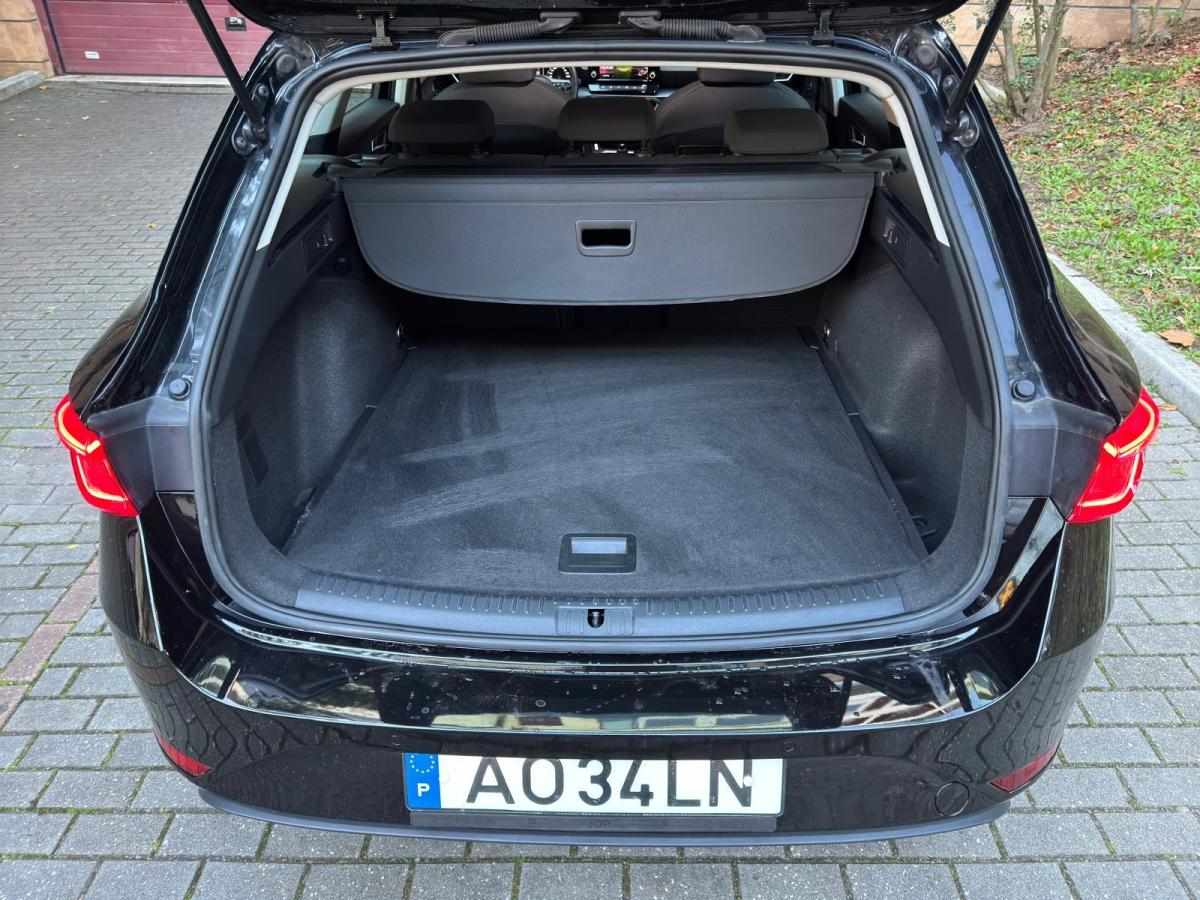 seat-leon-2022-diesel-1968cc