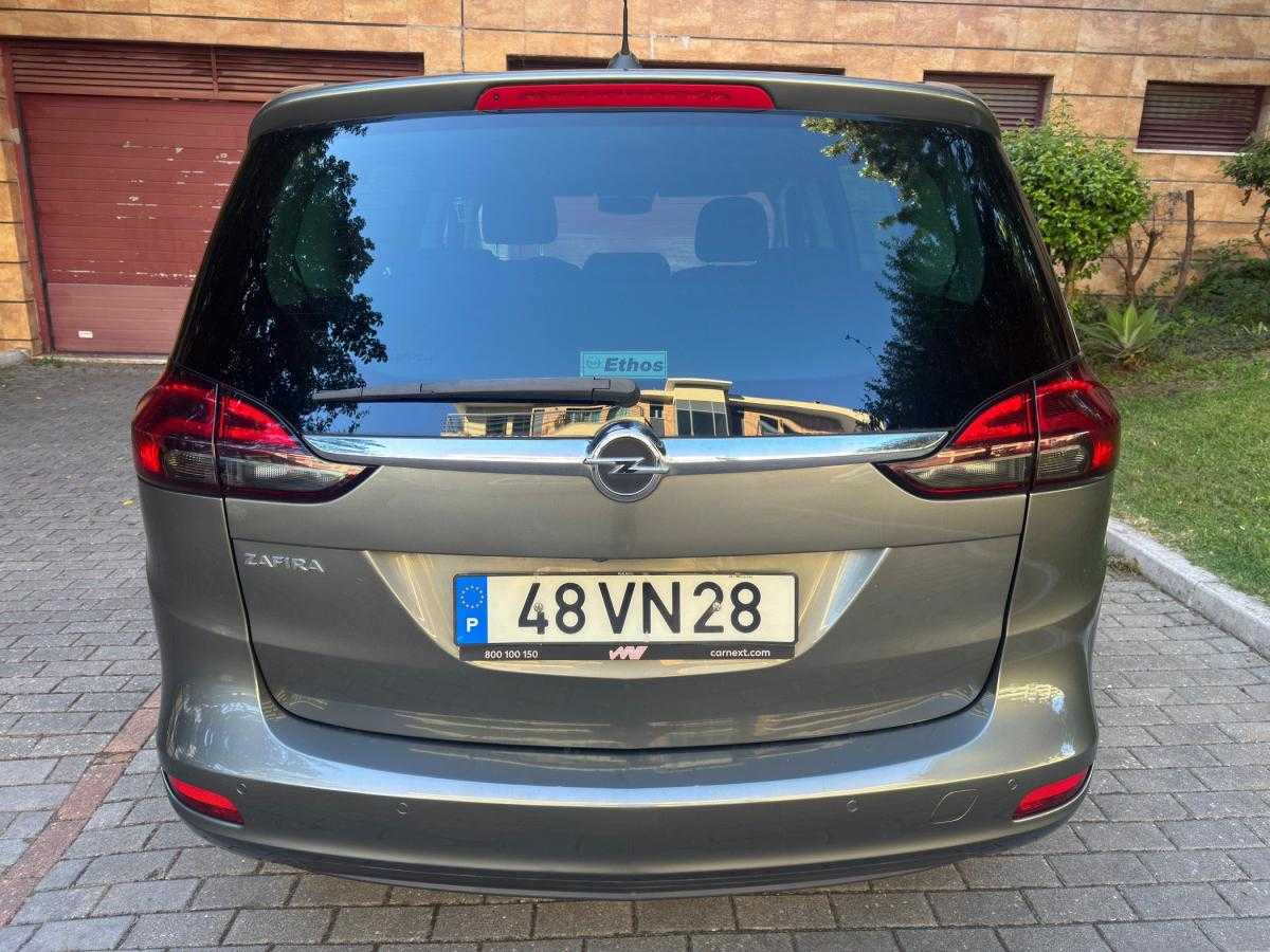 opel-zafira-2018-diesel-1598cc