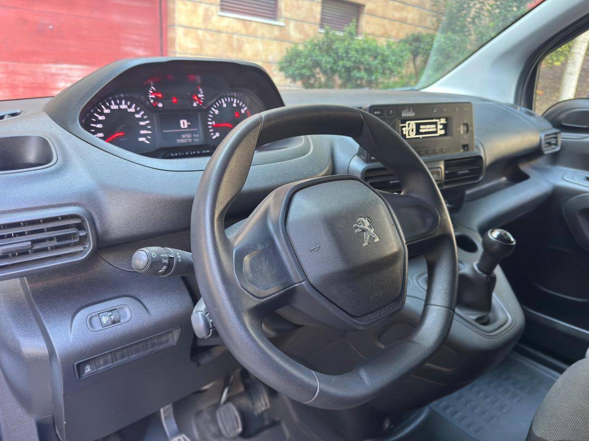 peugeot-partner-2021-diesel-1499cc