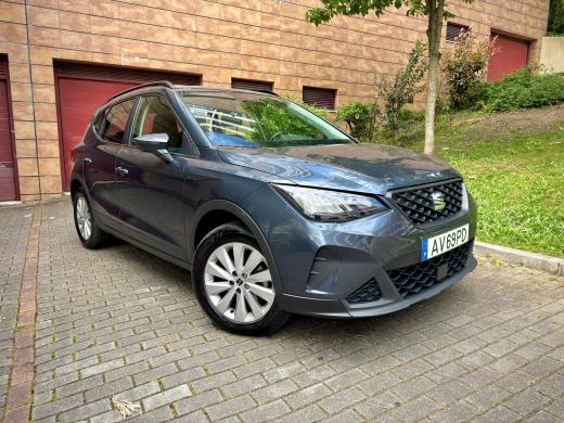 seat-arona-2023-gasolina-999cc
