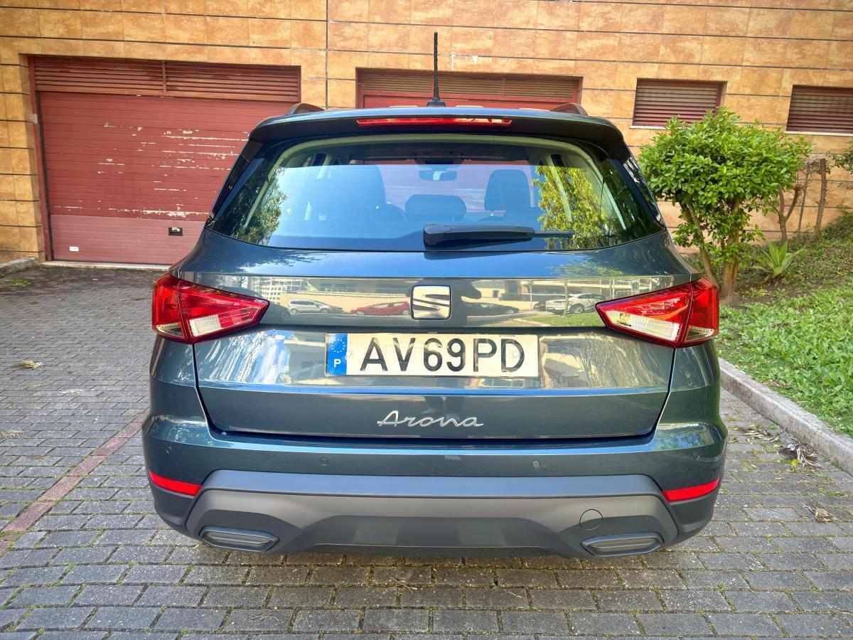 seat-arona-2023-gasolina-999cc