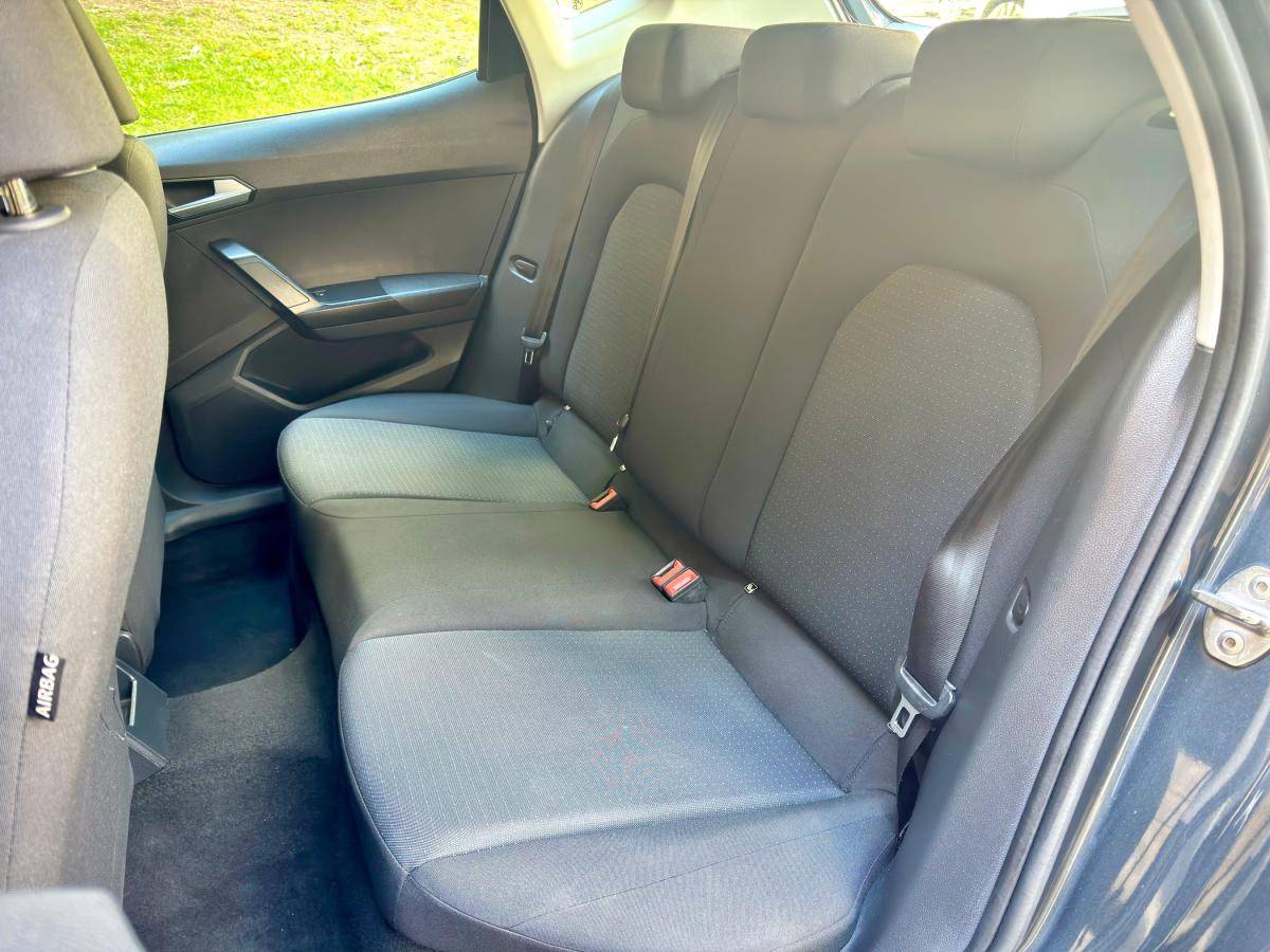 seat-arona-2023-gasolina-999cc