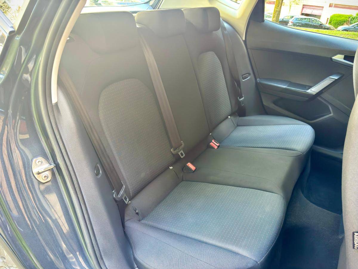 seat-arona-2023-gasolina-999cc