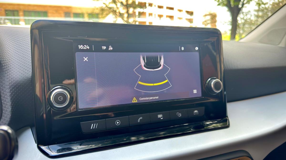 seat-arona-2023-gasolina-999cc