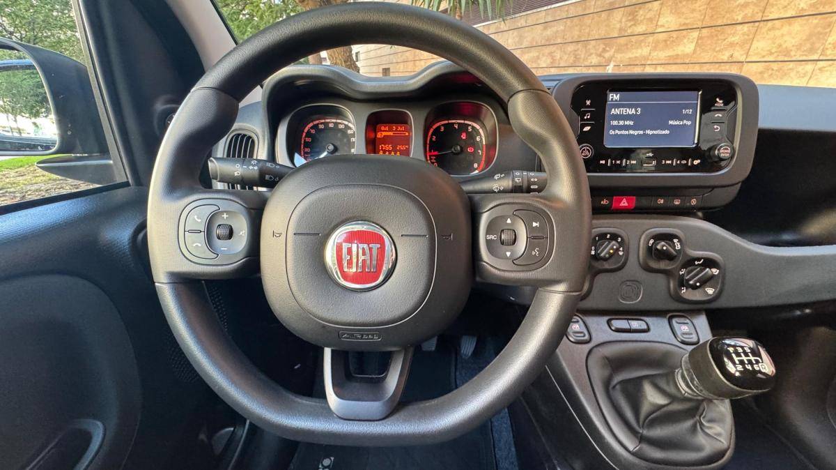 fiat-panda-2024-hibrido-a-gasolina-999cc