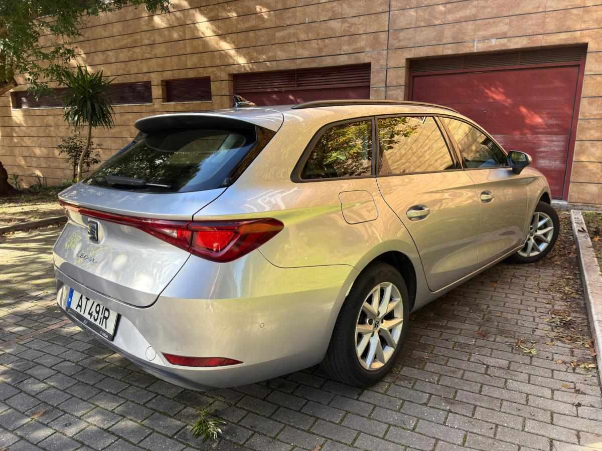 seat-leon-st-2022-diesel-1968cc