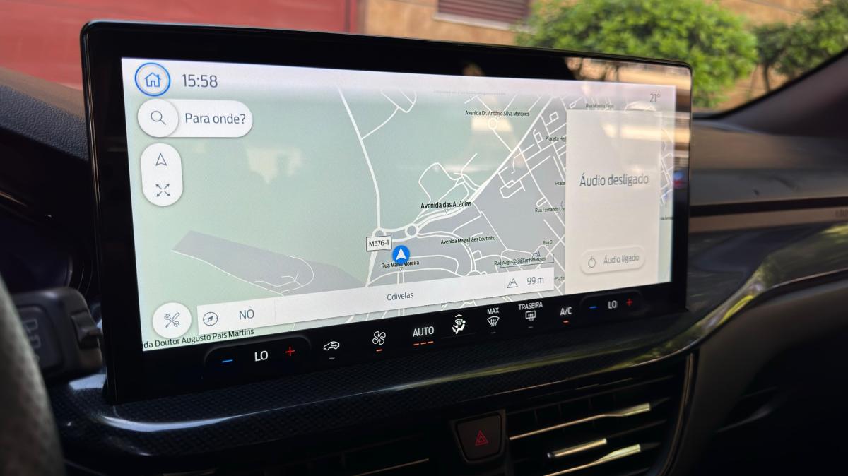 ford-focus-2022-hibrido-a-gasolina-999cc