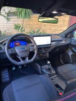 ford-focus-2022-hibrido-a-gasolina-999cc
