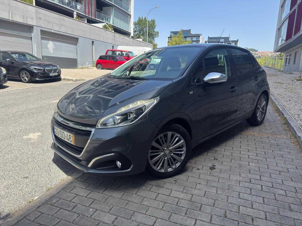 peugeot-208-2017-gasolina-1199cc