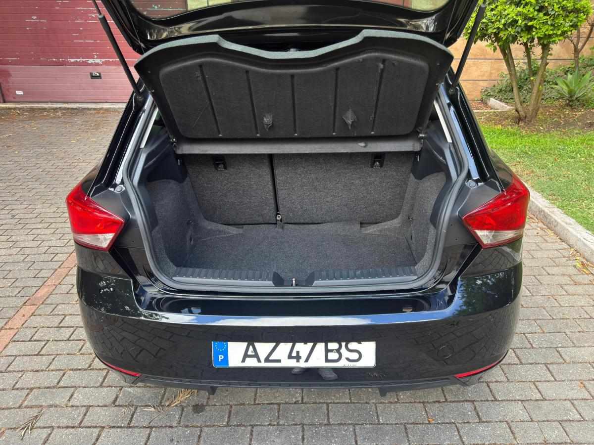 seat-ibiza-2023-gasolina-999cc