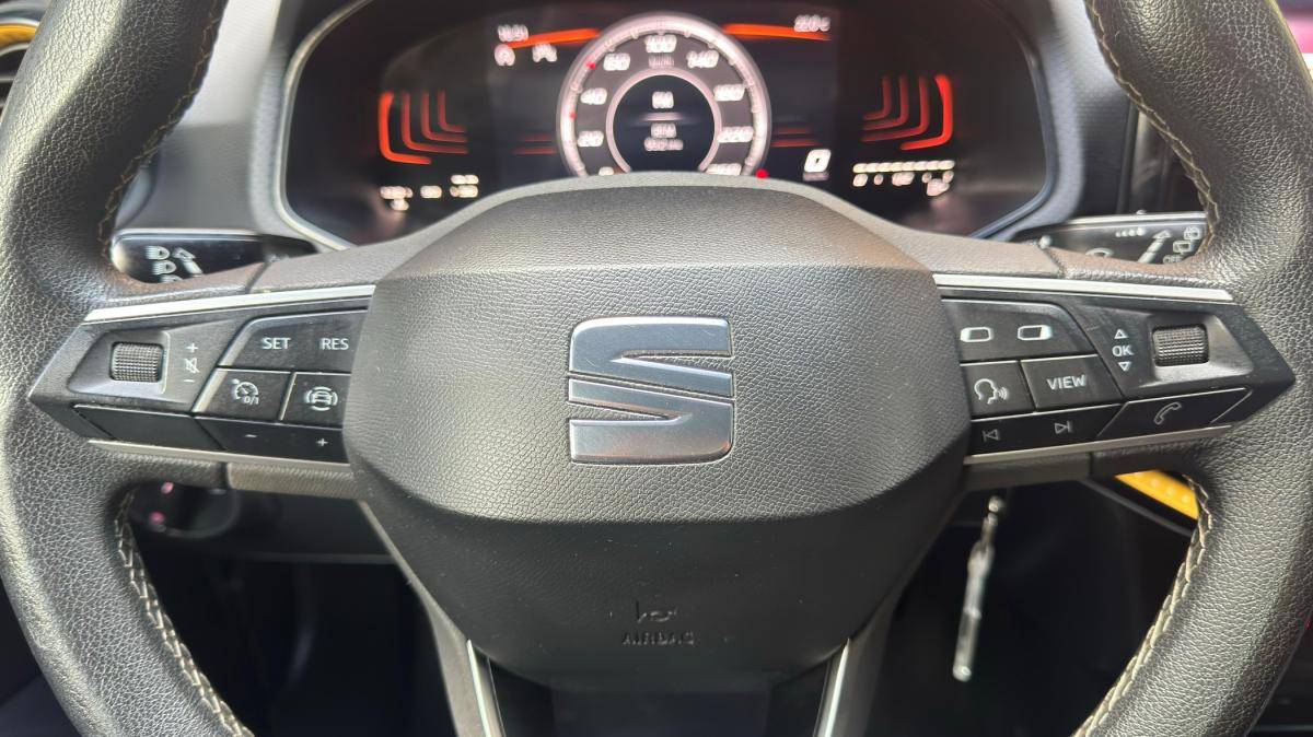 seat-ibiza-2023-gasolina-999cc
