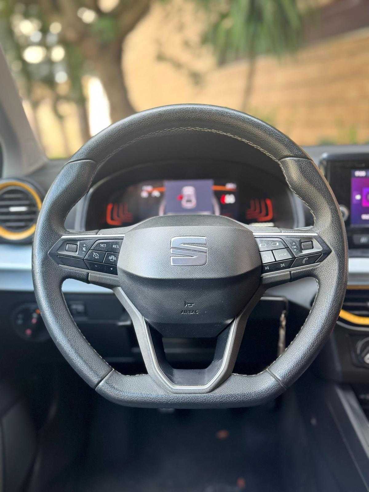 seat-ibiza-2023-gasolina-999cc