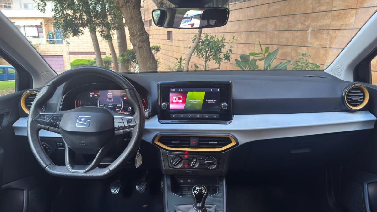 seat-ibiza-2023-gasolina-999cc