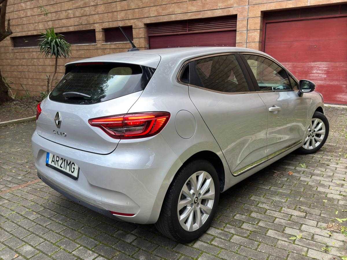 renault-clio-2022-diesel-1461cc