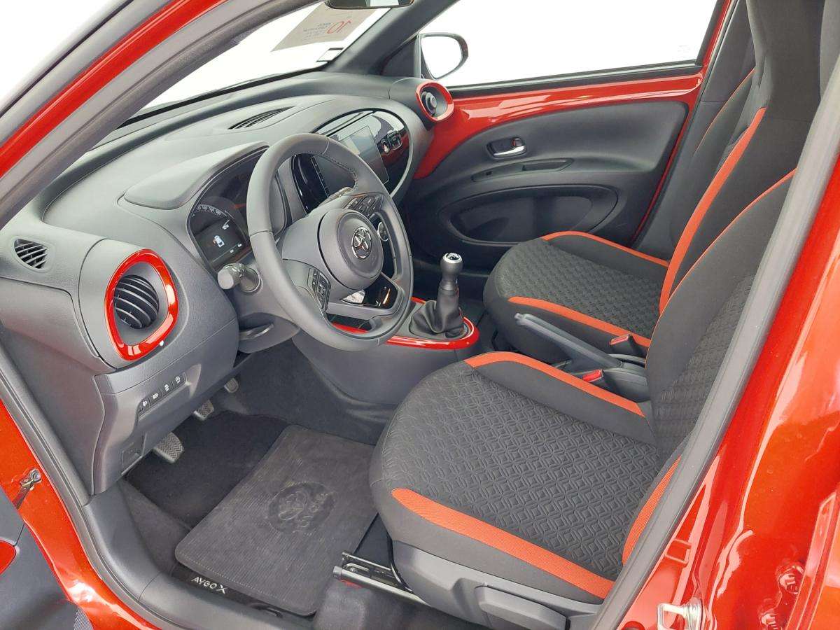 toyota-aygo-x-2024-gasolina-998cc