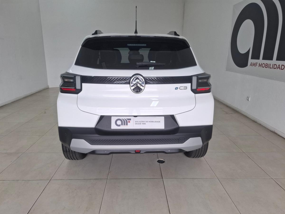 citroen-e-c3-2025-eletrico-500cc