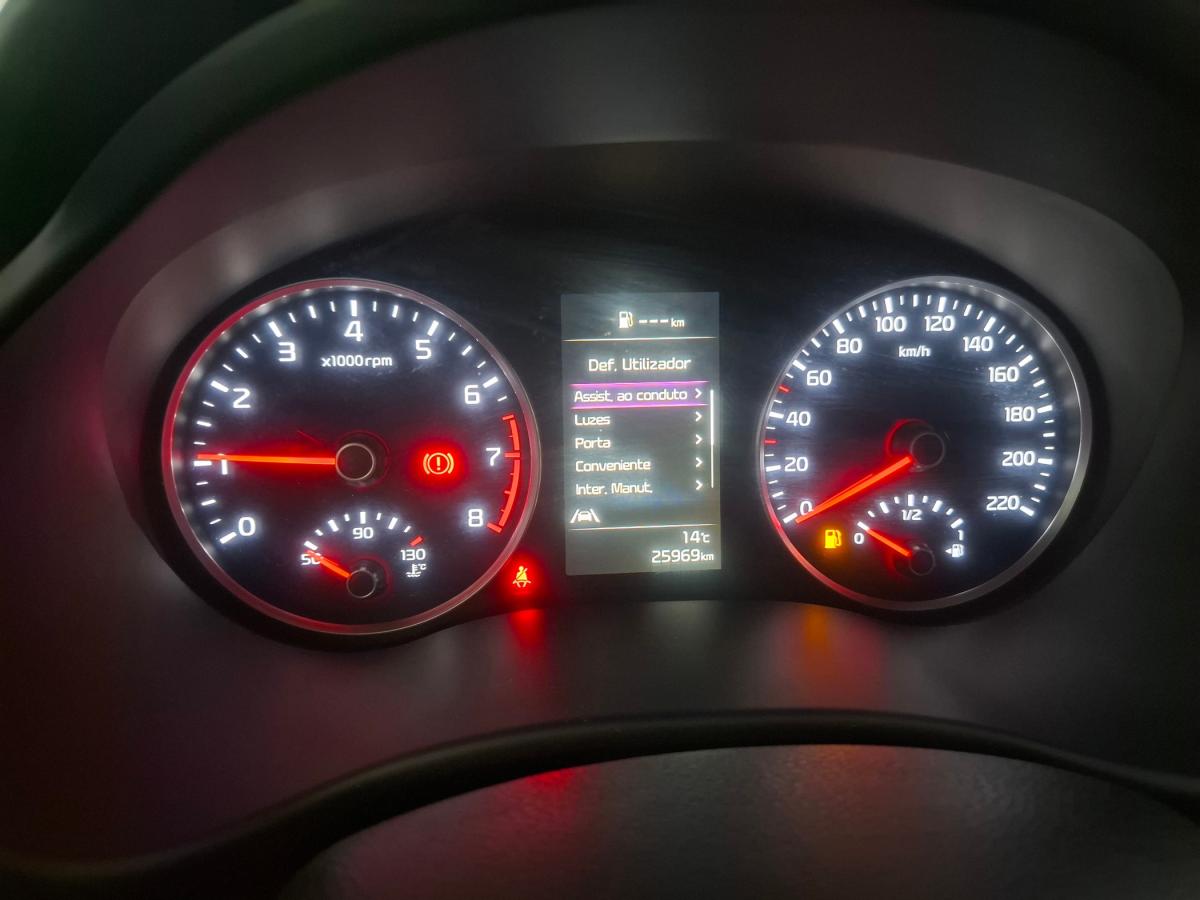 kia-stonic-2025-gasolina-998cc