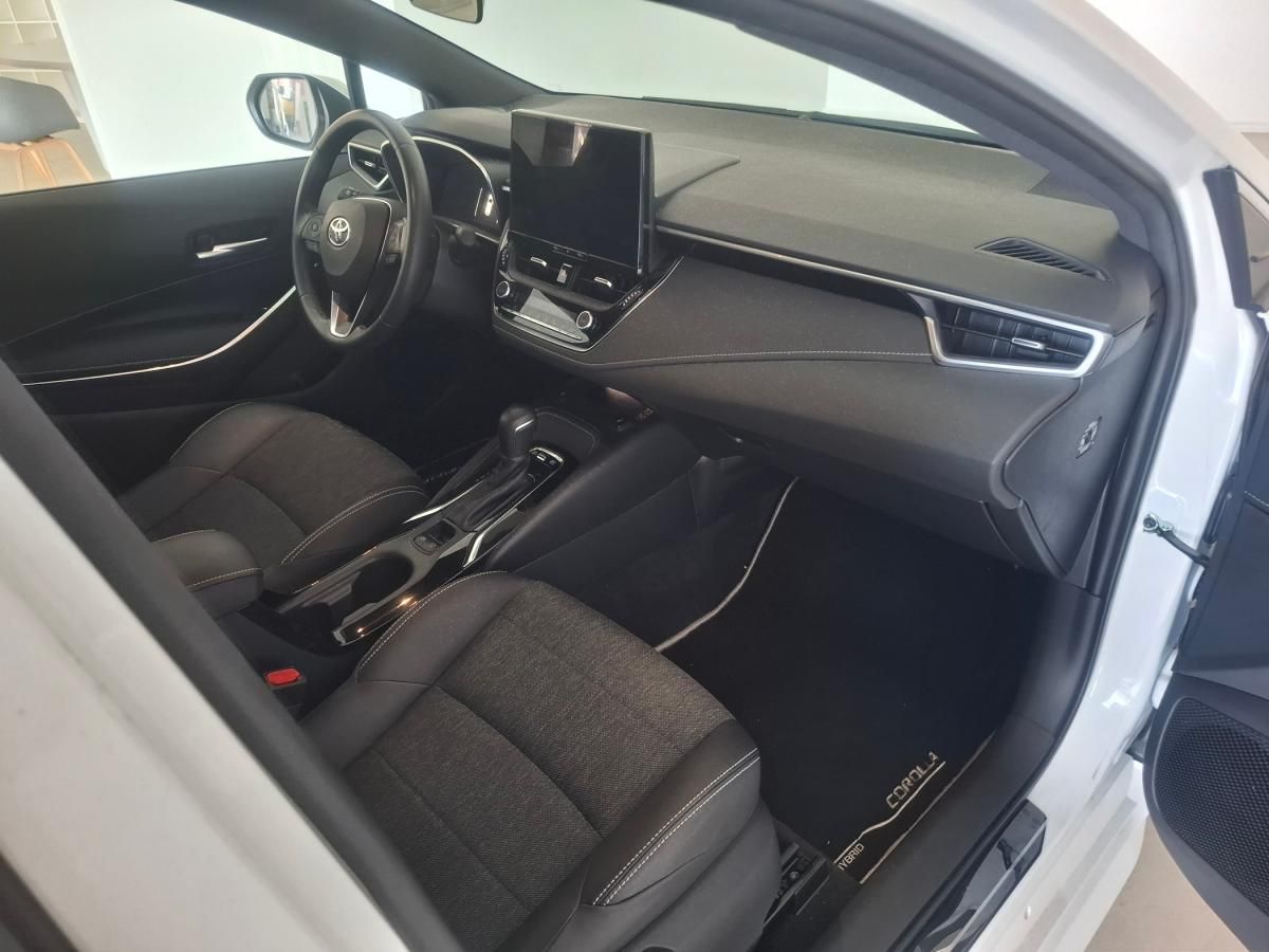 toyota-corolla-2024-hibrido-a-gasolina-1798cc