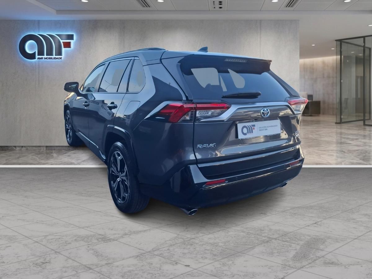 toyota-rav4-2021-hibrido-a-gasolina-2487cc