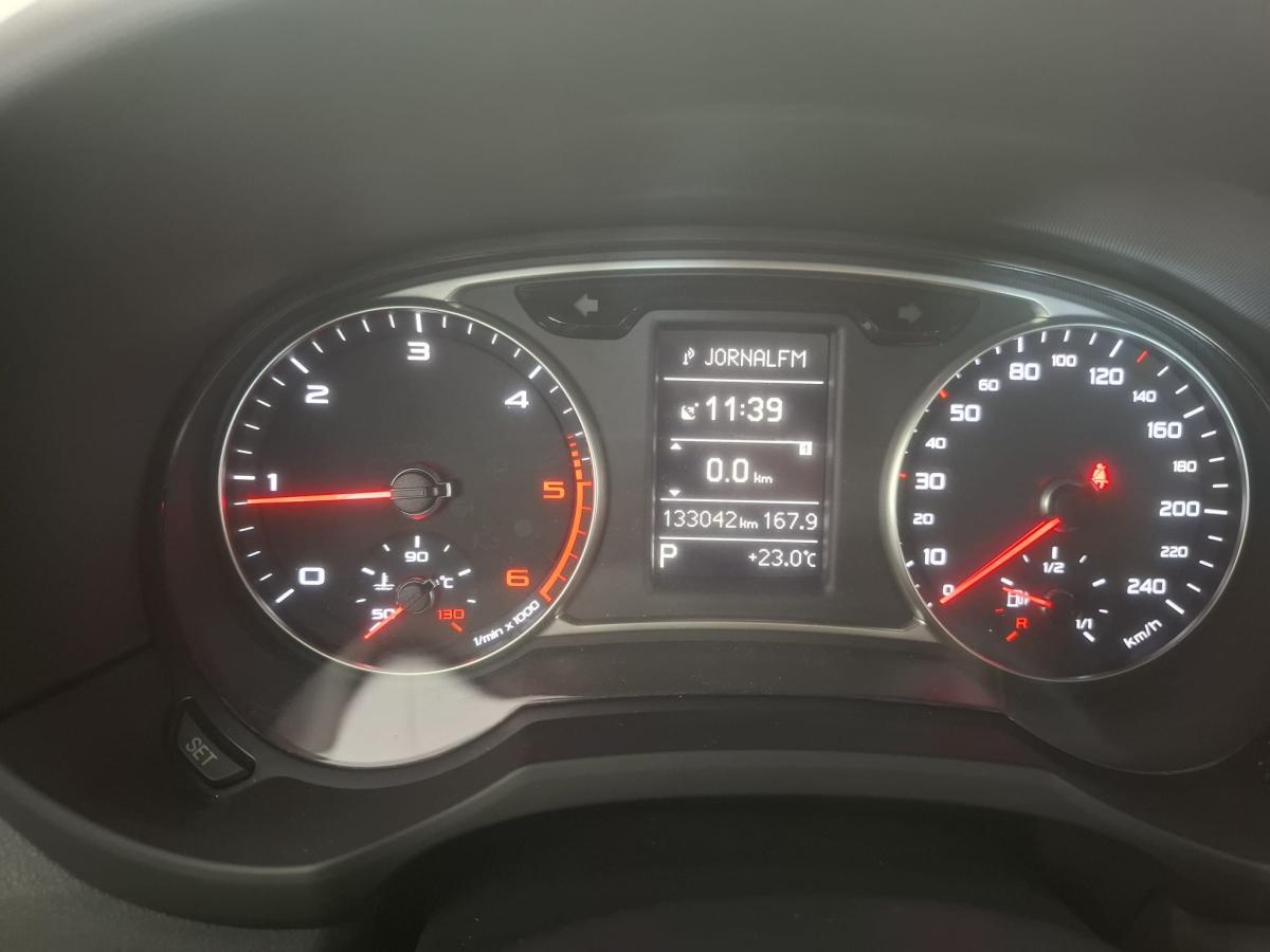 audi-a1-2016-diesel-1598cc