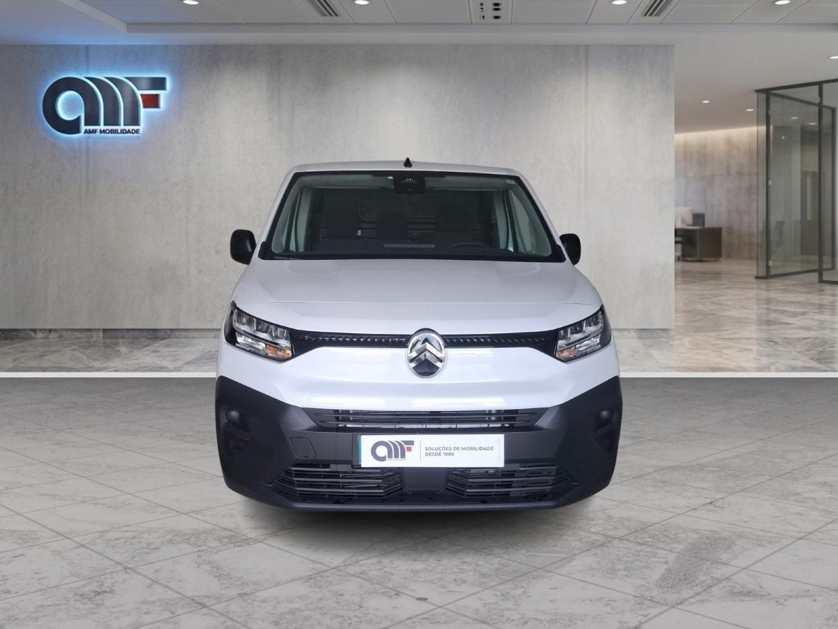 citroen-berlingo-2025-diesel-1499cc